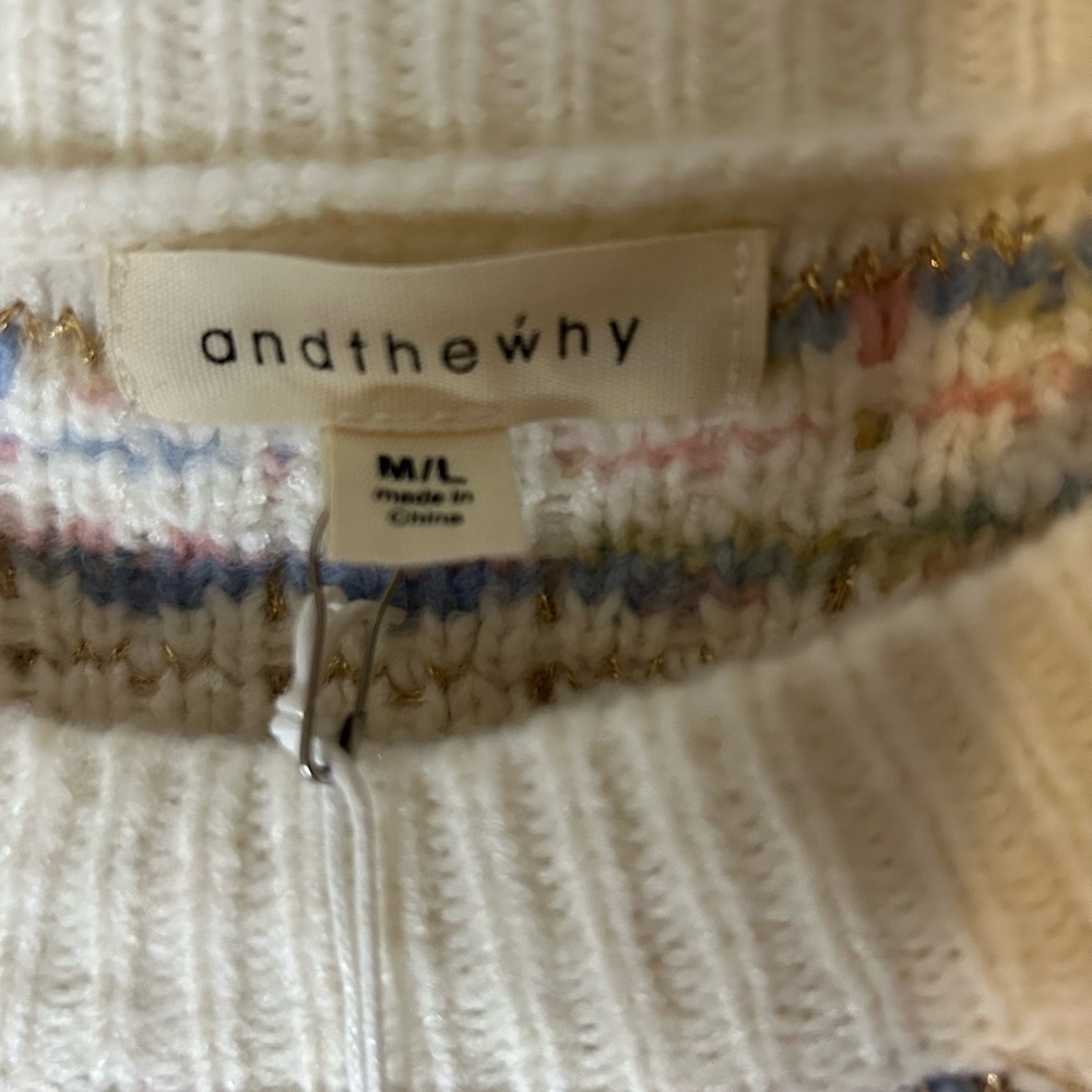 NWT Stylish Boutique Cream and Multicolor Patterned Sweater - Picture 2 of 6